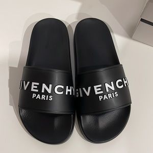 Givenchy rubber slides